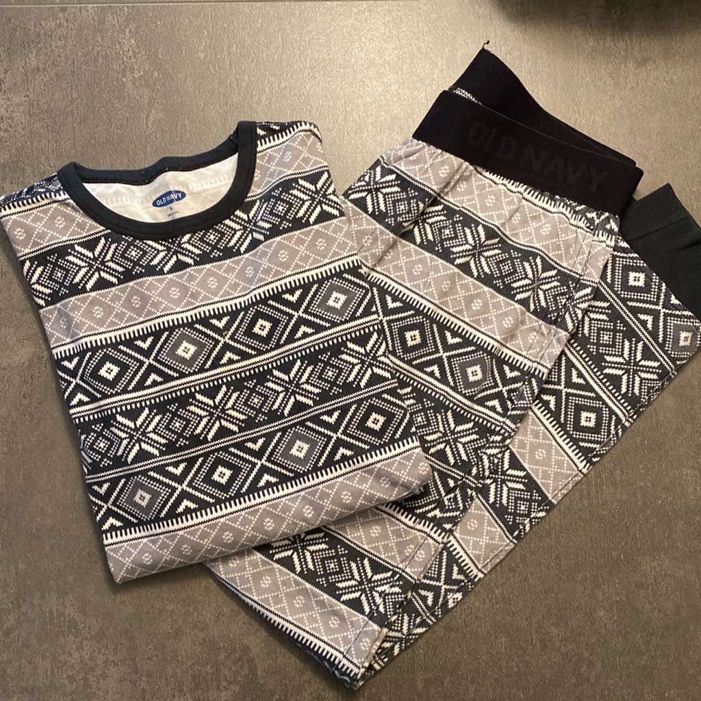 Old Navy Fitted Pjs